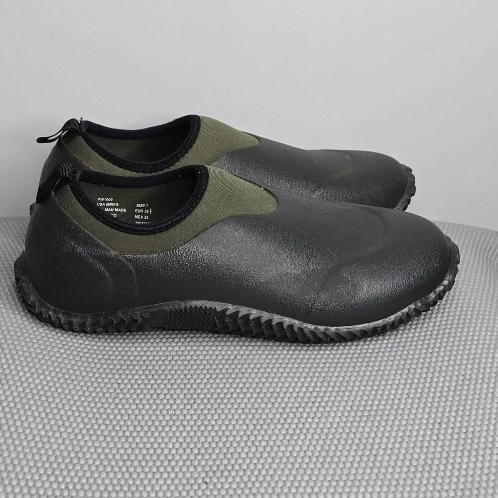 Habit Water Shoes Mens Size 7‎ Green and Black All Weather Spandex Rubber